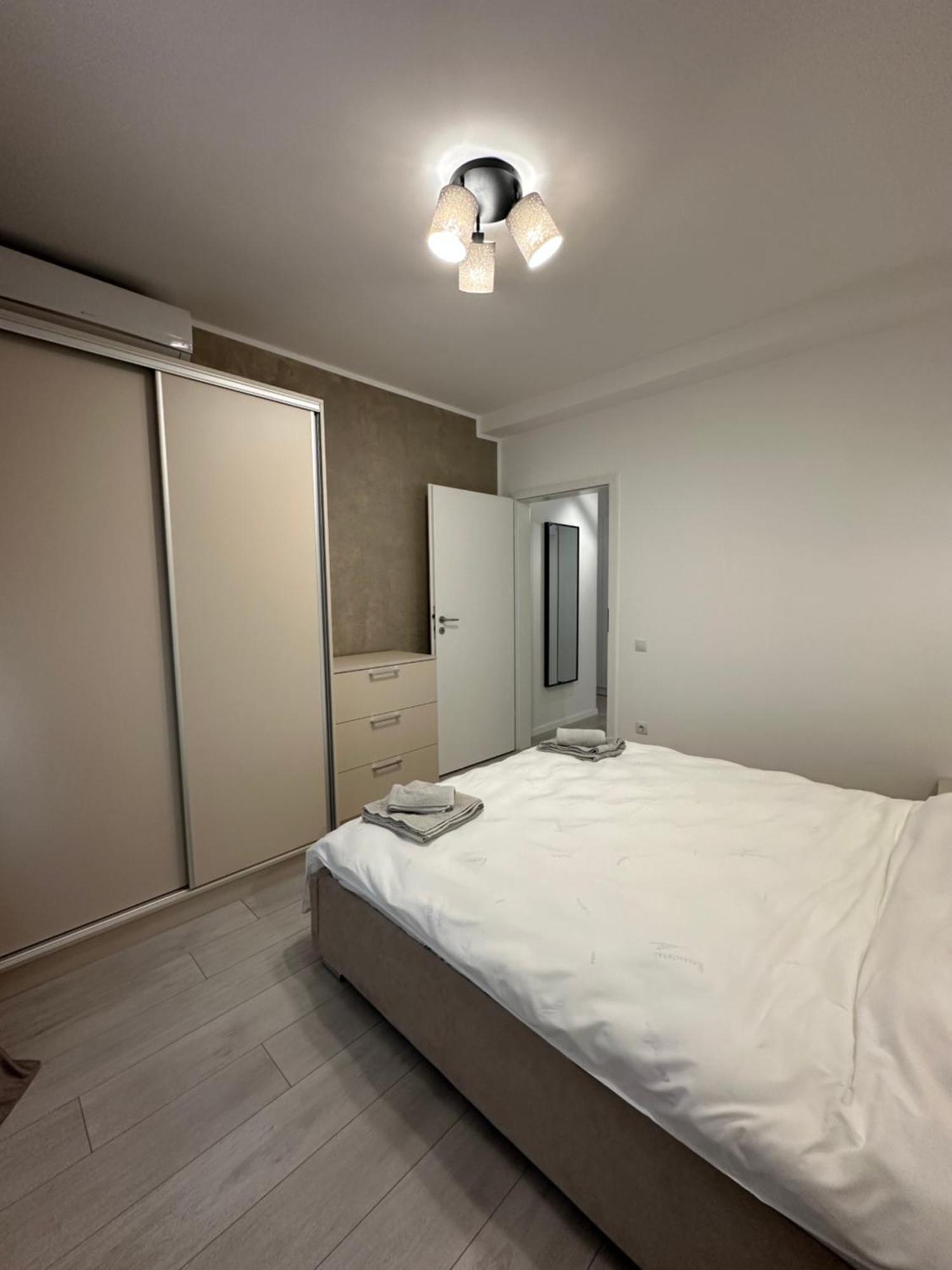 Toscana Apartments Otopeni Buitenkant foto