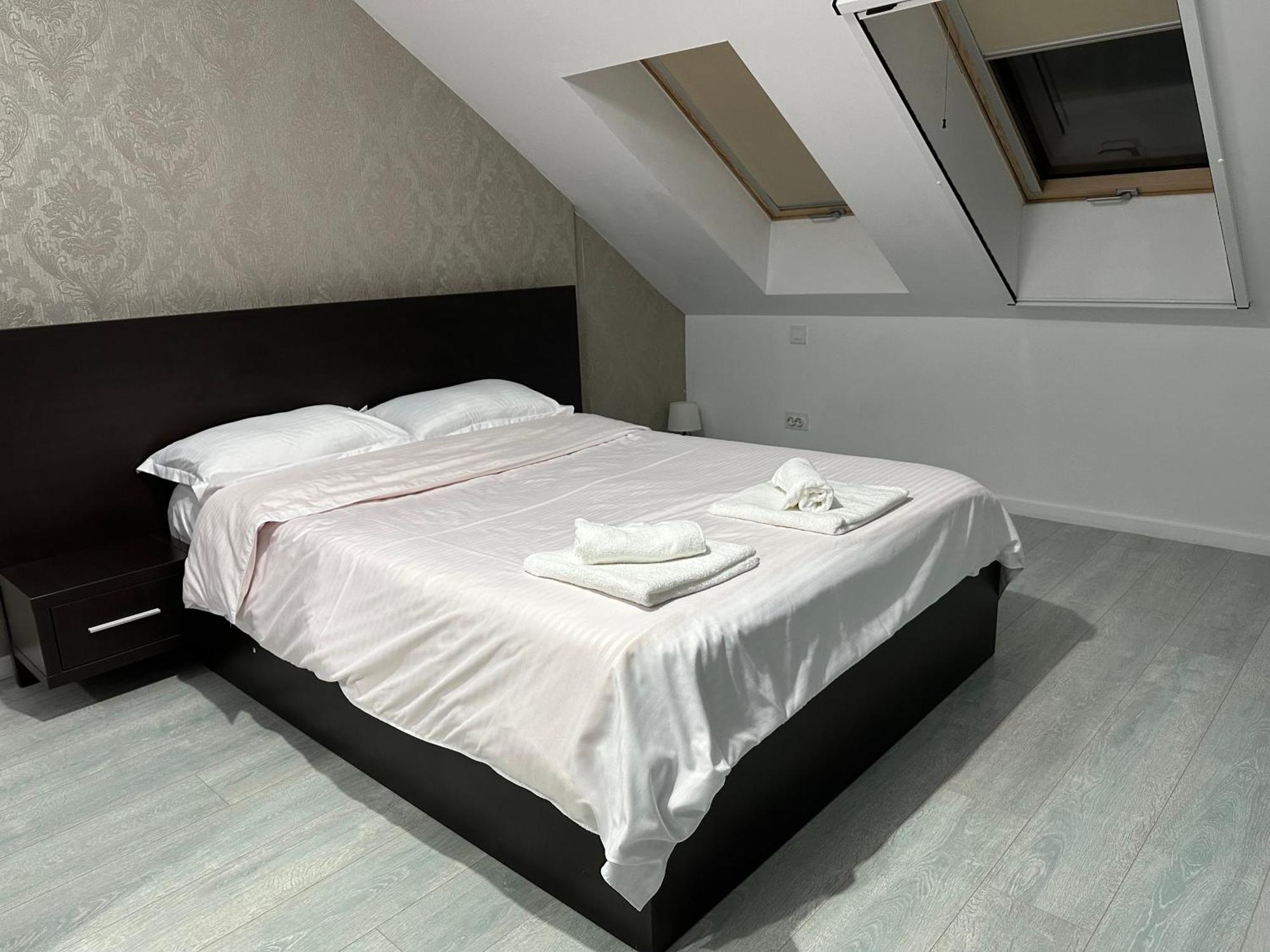 Toscana Apartments Otopeni Buitenkant foto